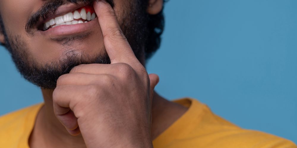 Say Goodbye to Sore Gums from Flossing